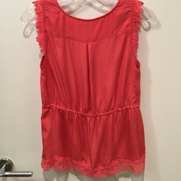 Gorgeous Coral Anthropologie blouse! - Picture 4 of 4