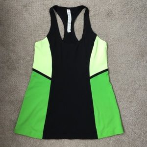 Lululemon green and black color block tank