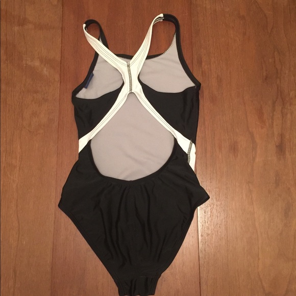 Champion One Piece Swimsuit - Picture 4 of 4