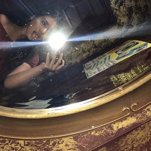 Meet your Posher, Annie