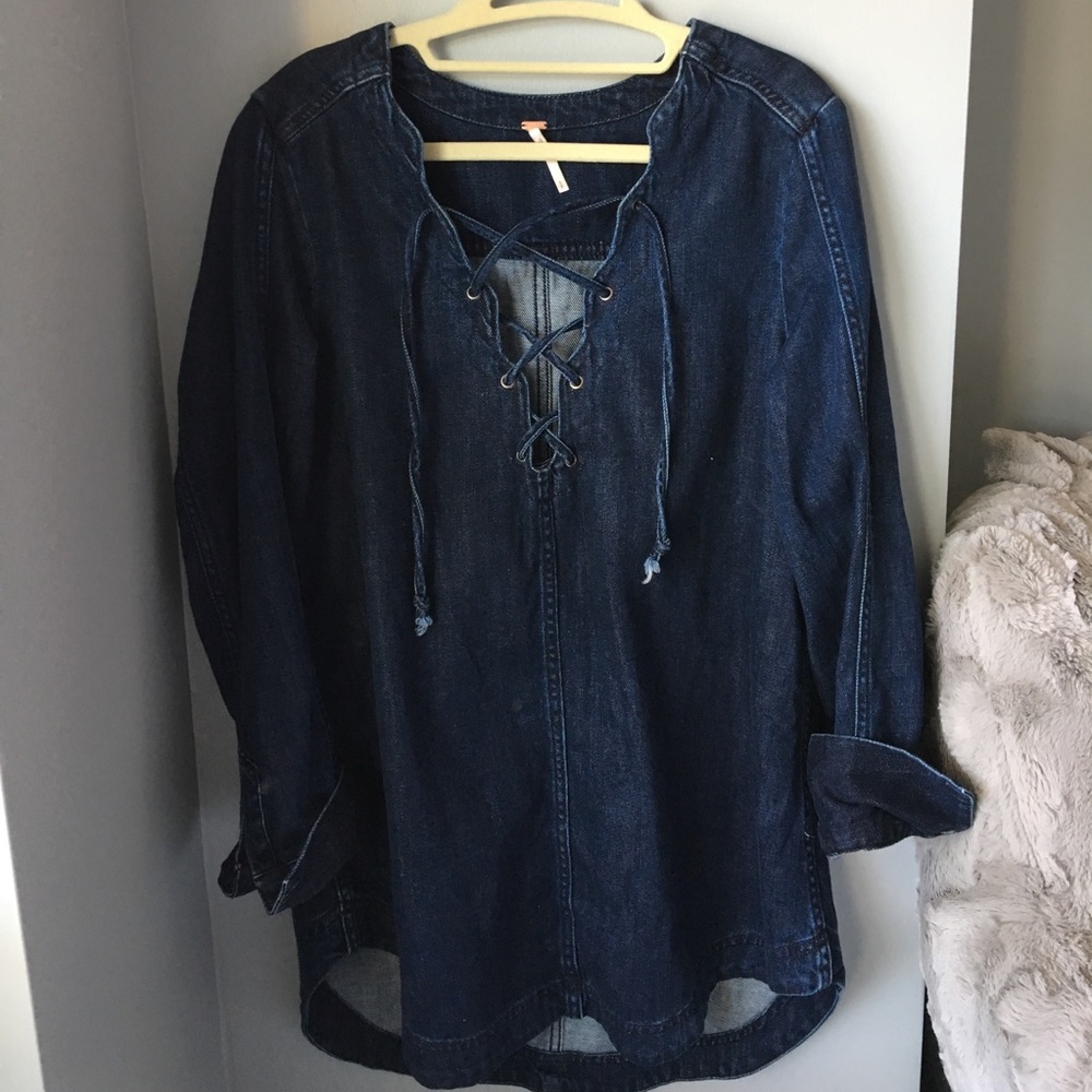 Never worn FREE PEOPLE DENIM jean dress SIZE SMALL