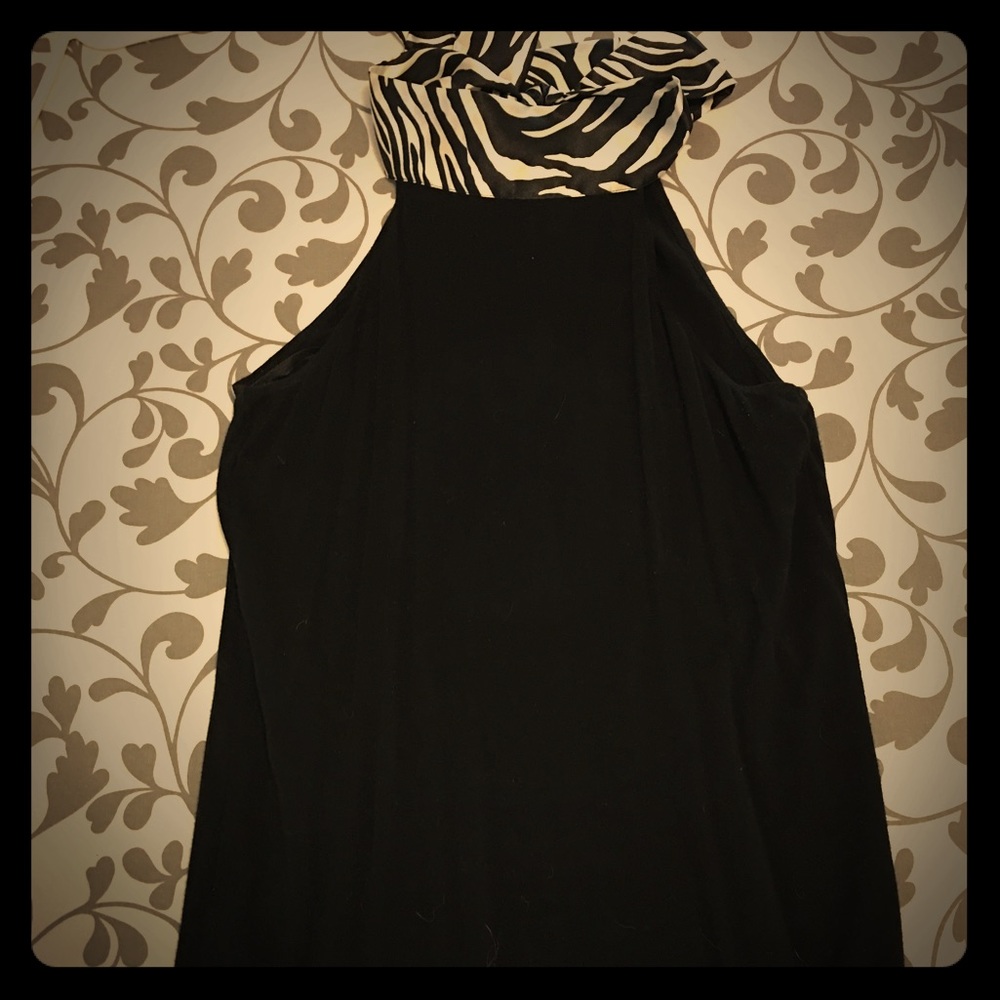 Sleeveless blouse