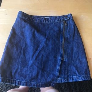 Top shop right jean skirt. Size 26.