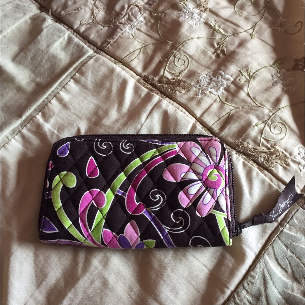 🚫SOLD🚫🌷Vera Bradley wallet