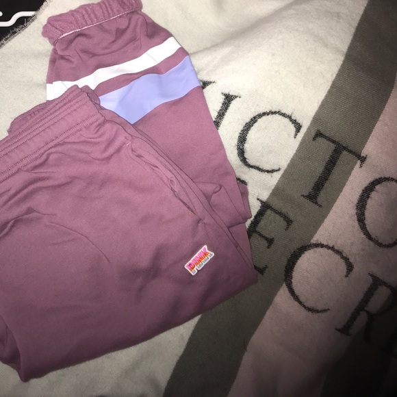 Pink y VS  boyfriend sweat pants 👖NWOT - Picture 3 of 7