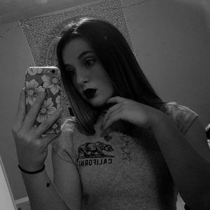 Meet your Posher, Bella