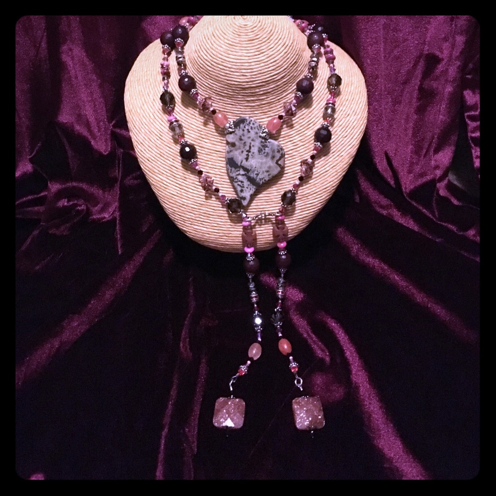 Dramatic layered necklace