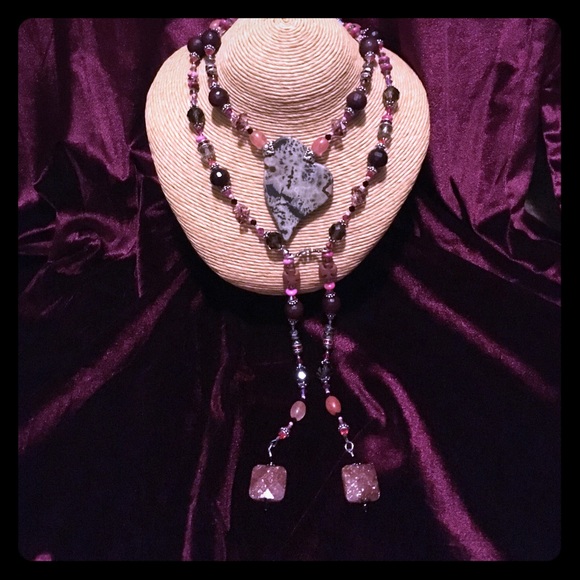 Dramatic layered necklace - Picture 1 of 2