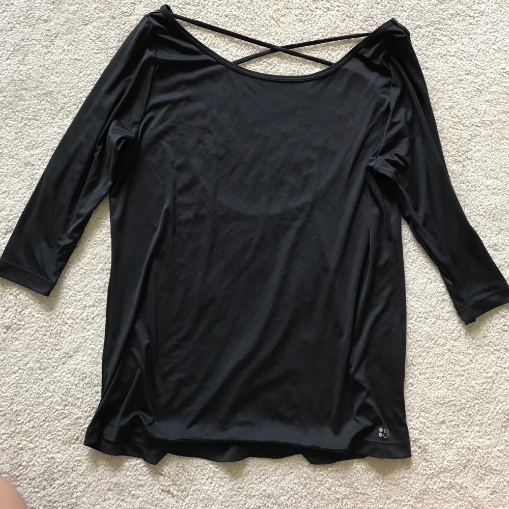 Splits 59 Black 3/4 sleeve top