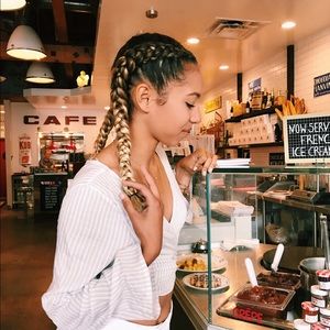 Meet your Posher, Jas