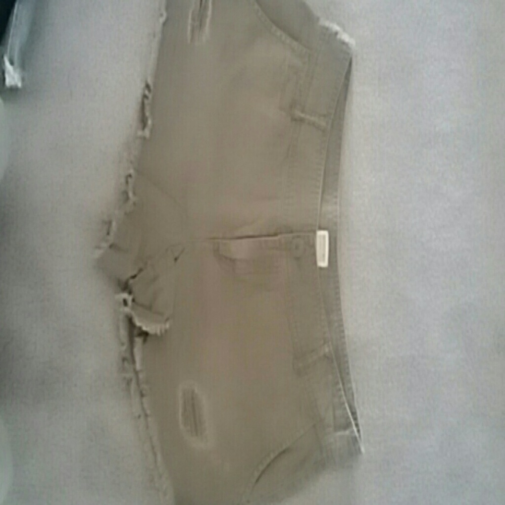 Shorts!!! - Picture 5 of 8