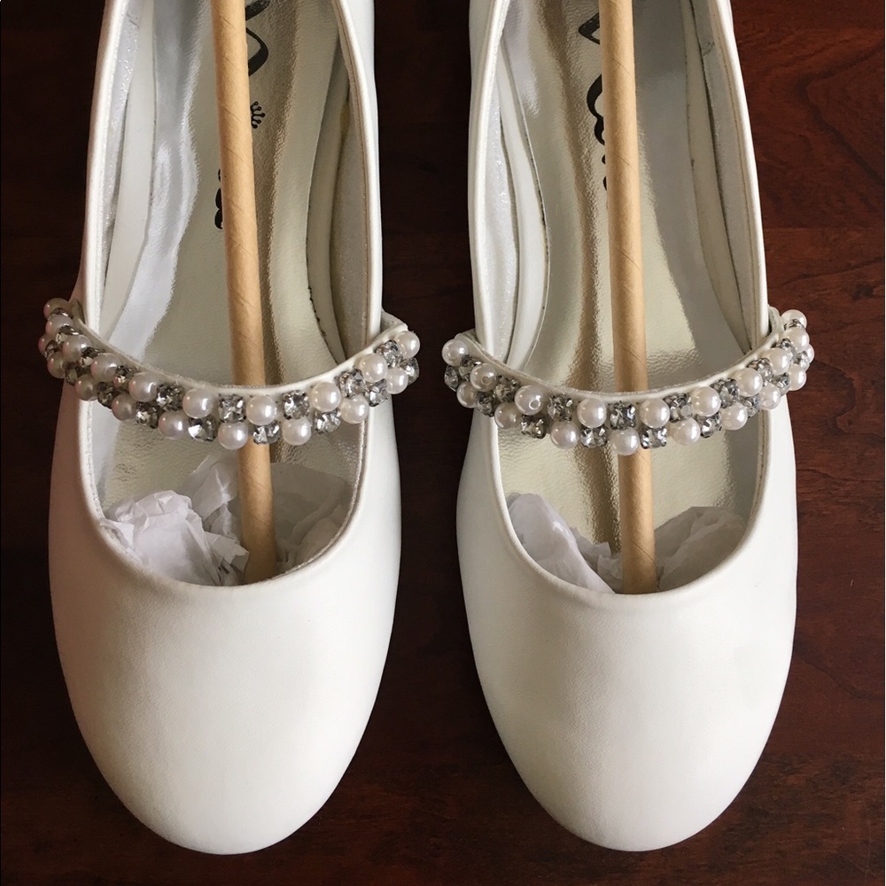 Nina Nataly Girls 2 1/2m White Ballet Flat