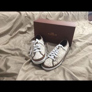 Coach Tennis Signature Shoes 10M Tan/White NIB