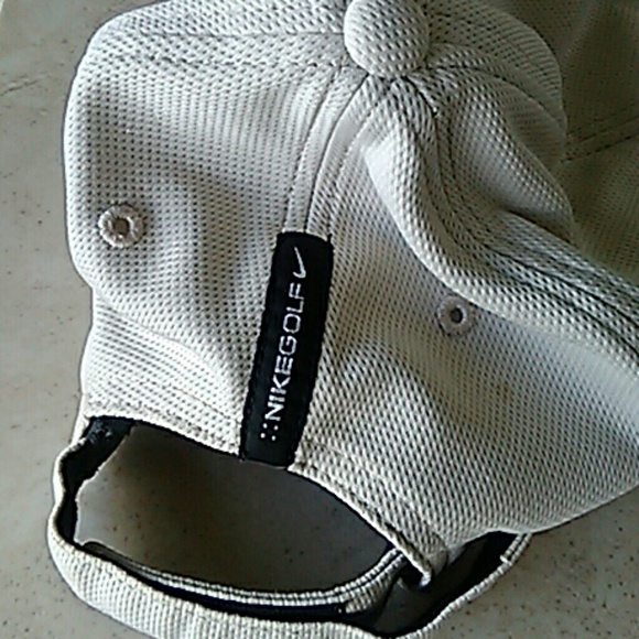 Nike golf cap - Picture 2 of 5