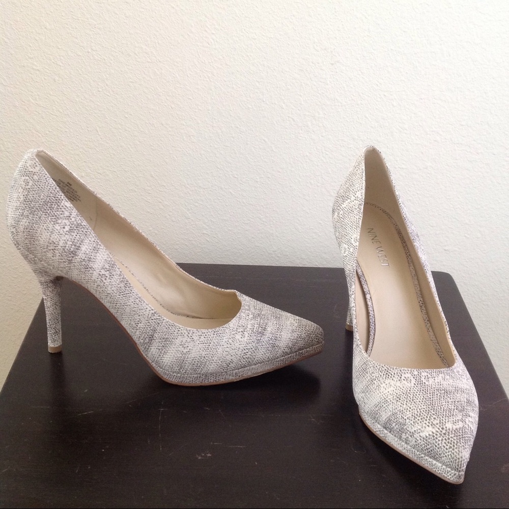 Nine West White and Grey Snakeskin Heels