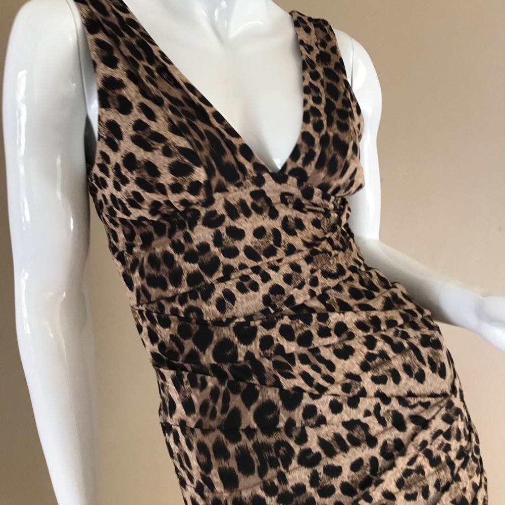 Nikibiki leopard dress - Picture 3 of 4