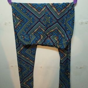 LulaRoe TC leggings