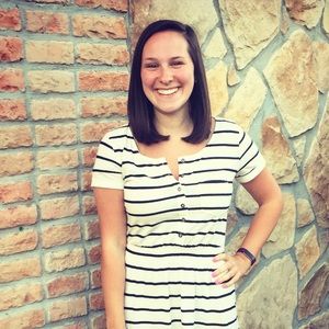 Meet your Posher, Stephanie