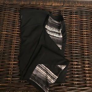 New Balance cropped workout pants