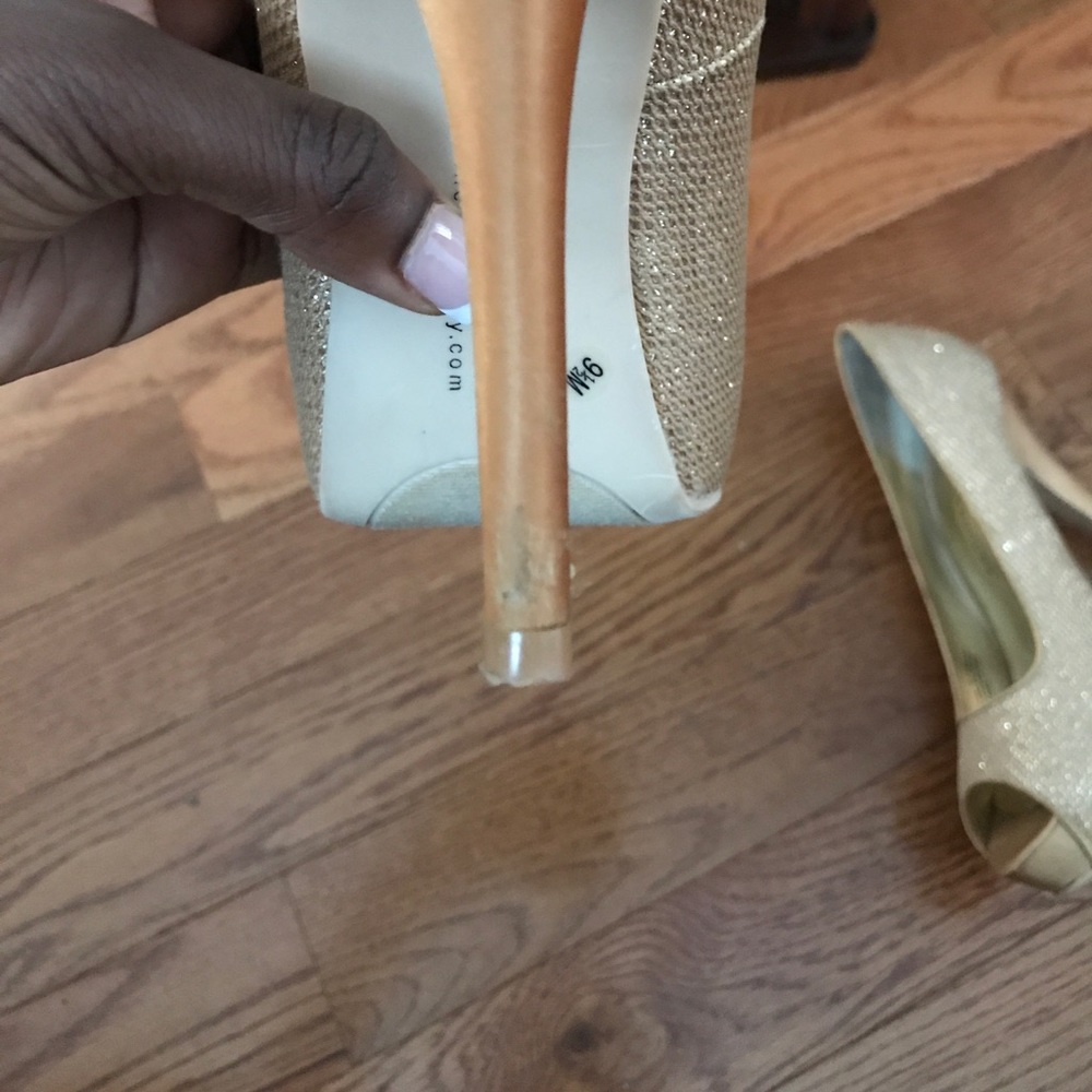 Platform Peep Toe Pumps. - Picture 4 of 8