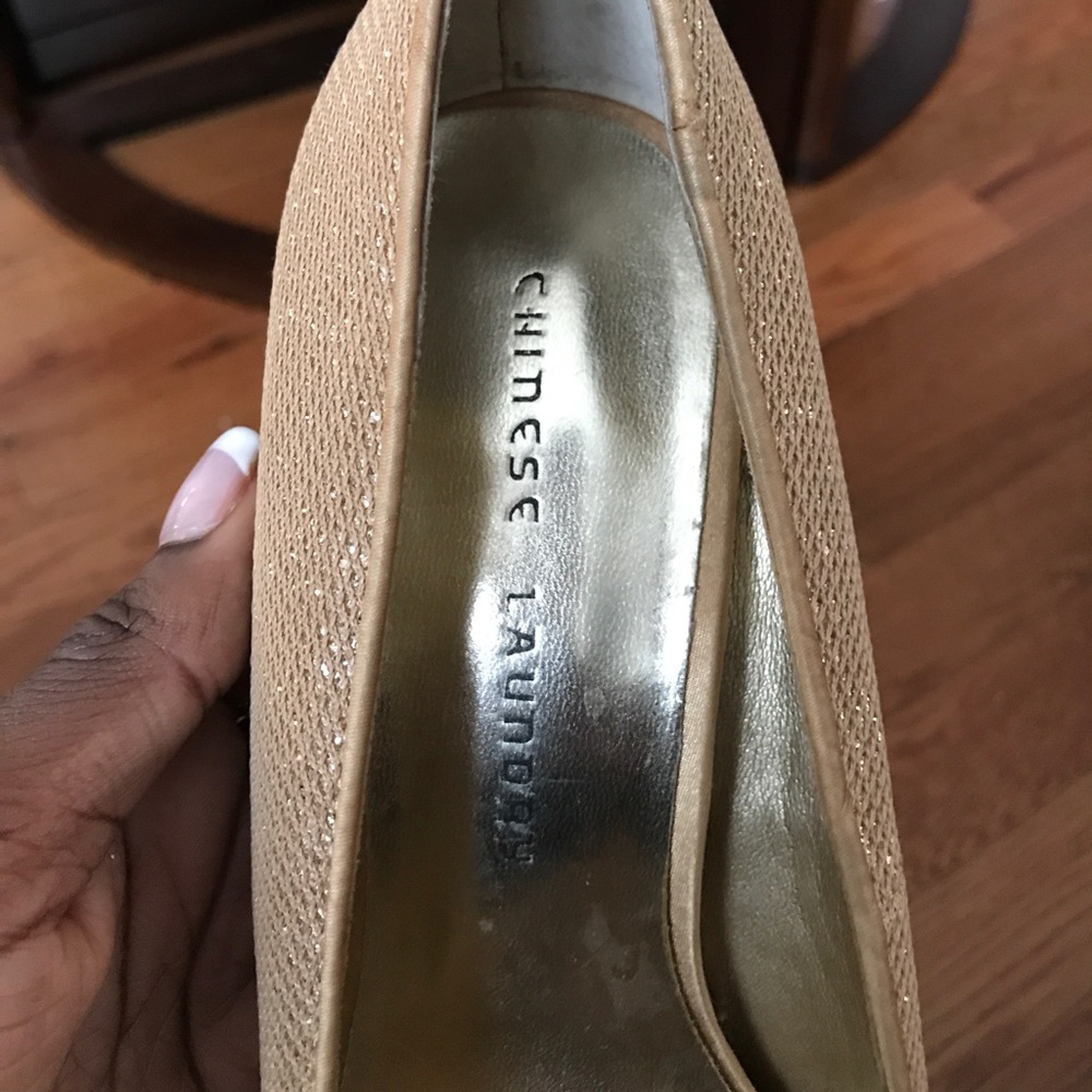 Platform Peep Toe Pumps. - Picture 6 of 8