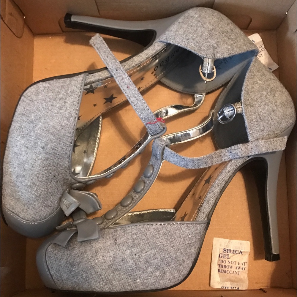 Grey high heels