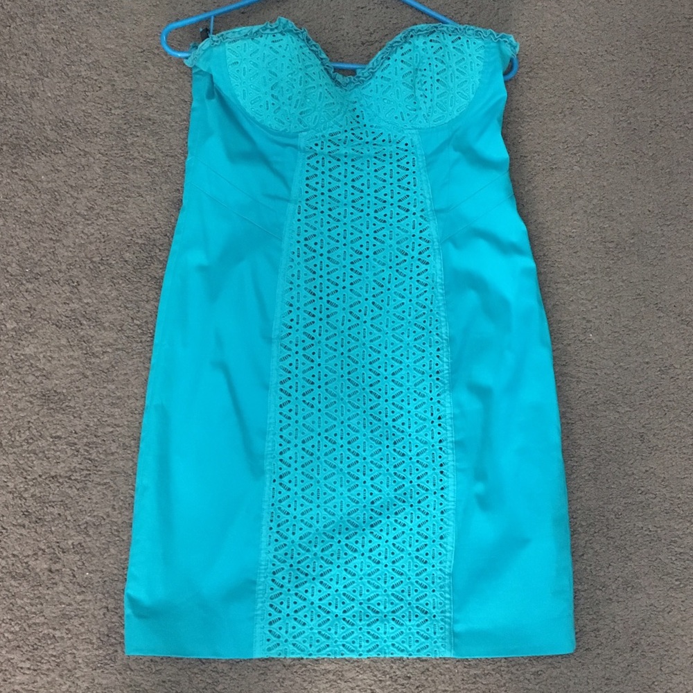 Bebe turquoise eyelet knee length strapless dress
