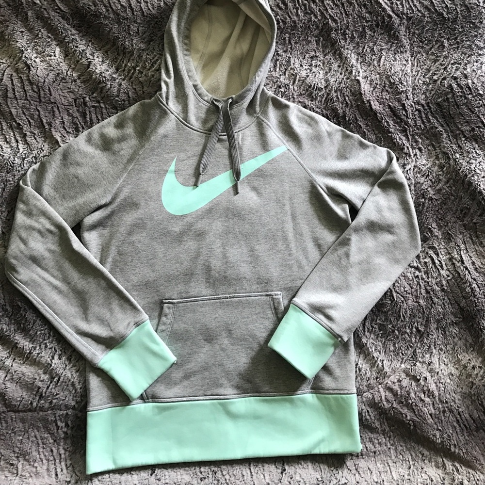 Nike Therma-fit hoodie