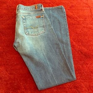 7 For All Mankind distressed jeans sz 28