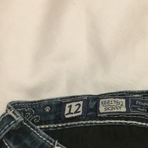 Miss Me Jeans (girls but can fit 24 waist)