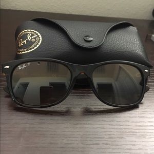 Ray-Ban Wayfarer Polarized Tortoise Sunglasses