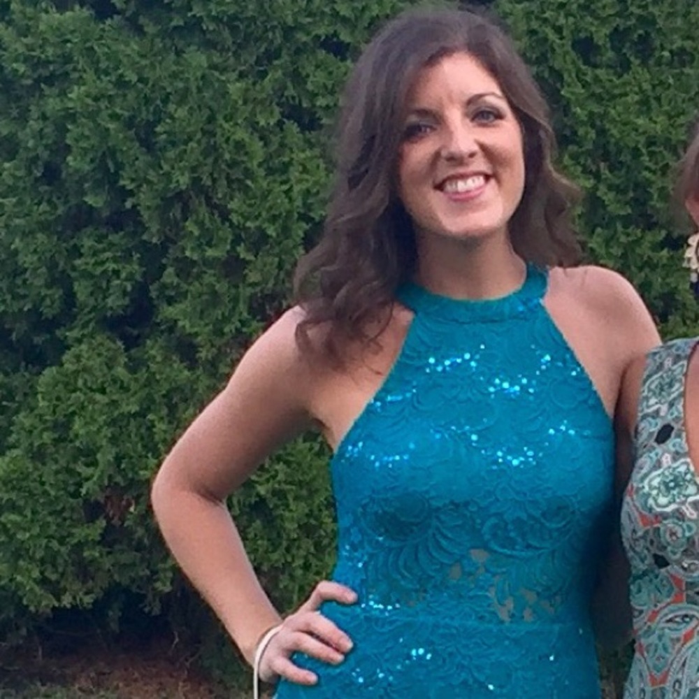 Meet your Posher, Caitlyn - Picture 1 of 1