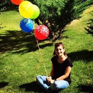 Meet your Posher, Burcin