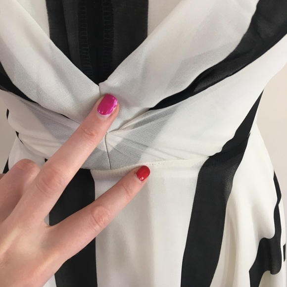 Sans Souci Flirty Dress* - Picture 6 of 8