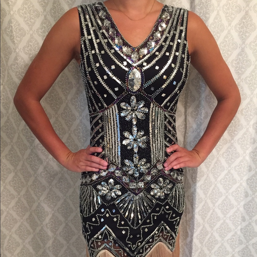 ONLY WORN ONCE. Gatsby Flapper Dress. Size Small.✨