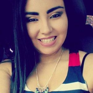 Meet your Posher, Ana