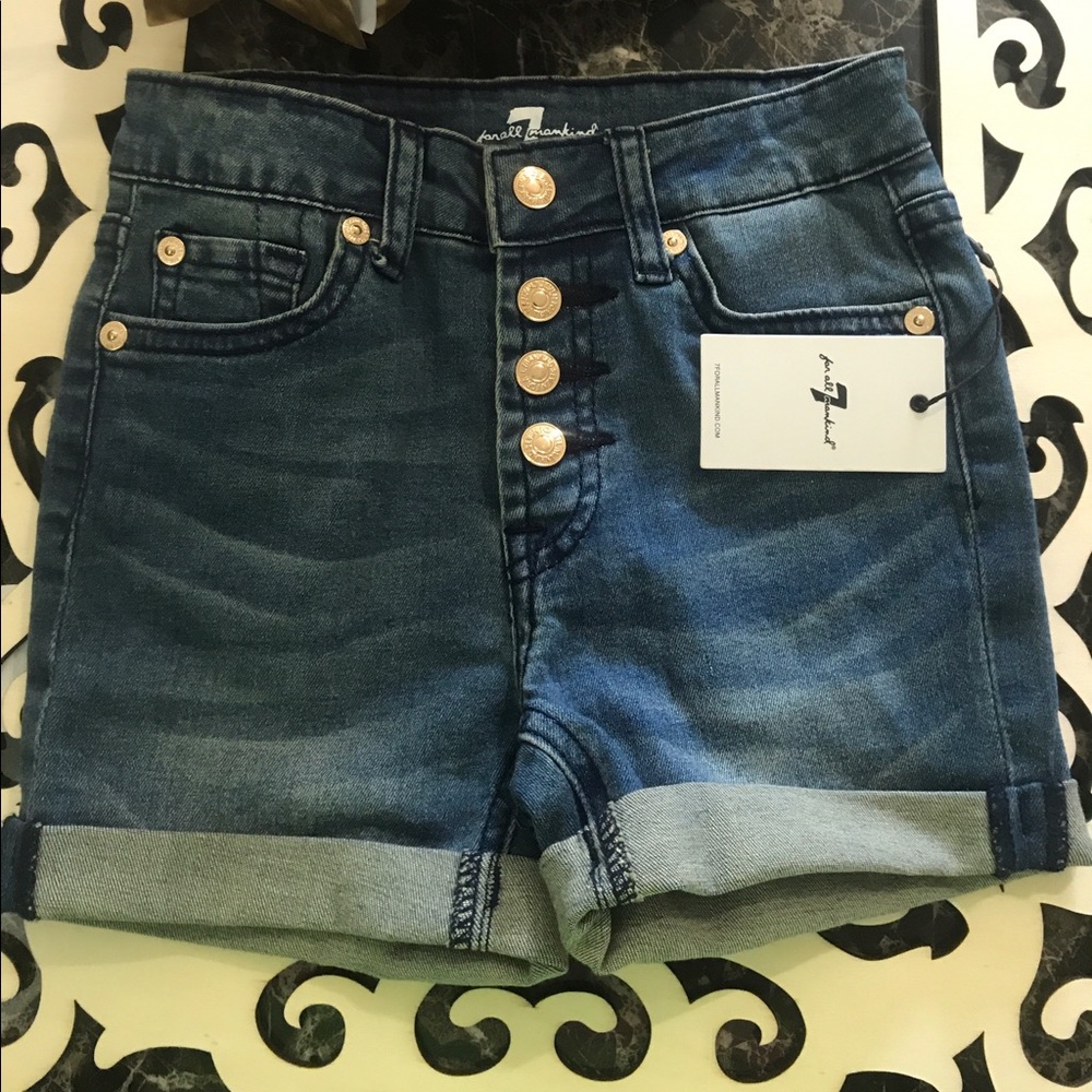 New kids 7 For all Mankind shorts