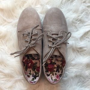 Forever 21 Oxford Flats Shoes