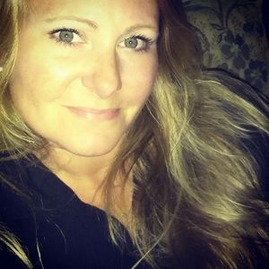 Meet your Posher, Candace