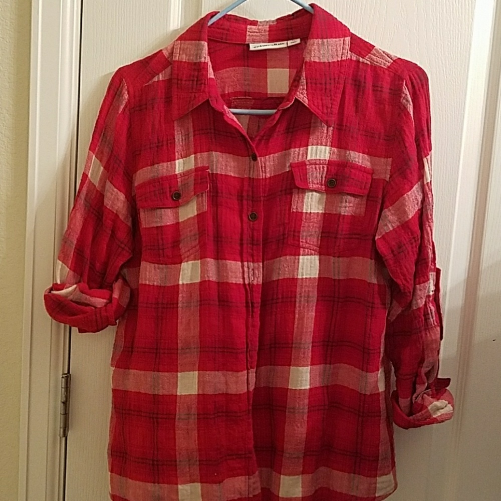 Button up plaid casual shirt