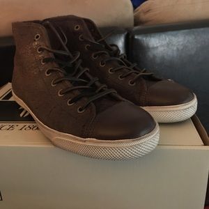 🚨 price drop🚨 Frye chambers cap high sneaker
