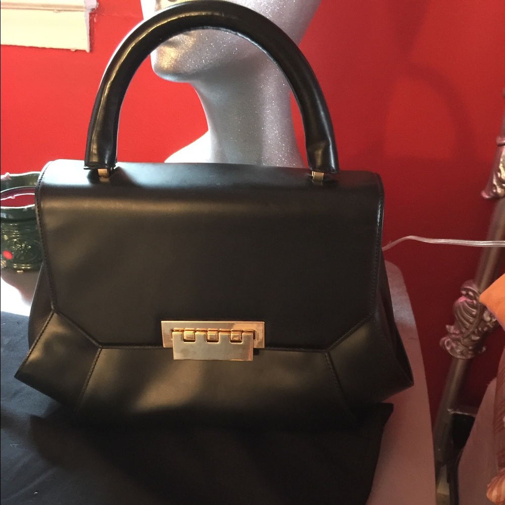 Black bucket hand bag