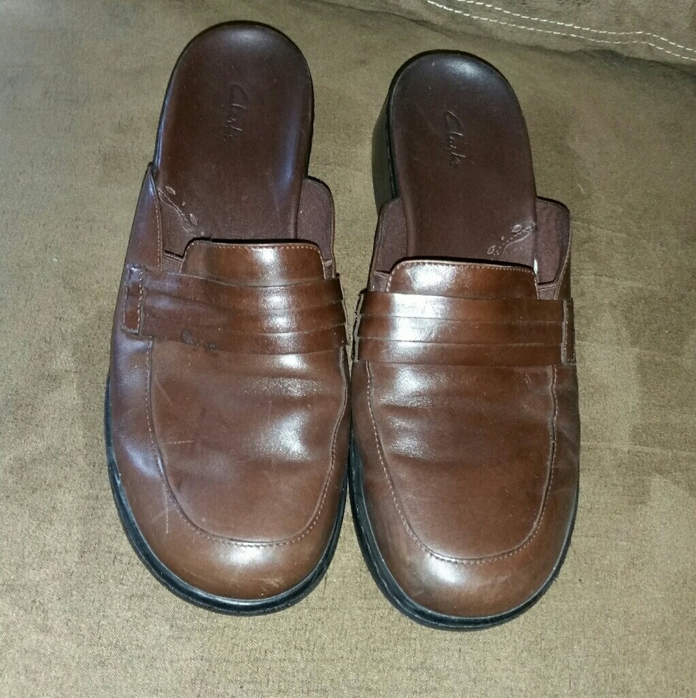 Clarks brown slip ons