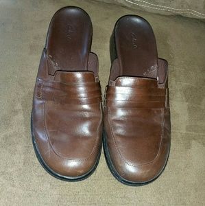 Clarks brown slip ons