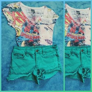Spiderman V Neck & Green Distressed Shorts