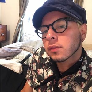 Meet your Posher, Anthony