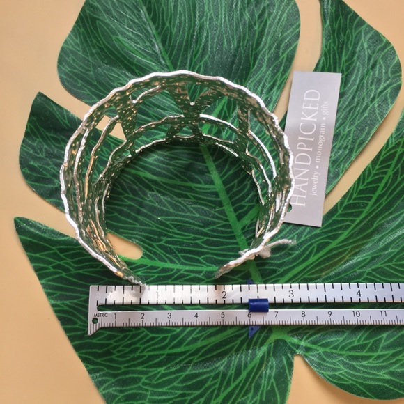 NWT Silver cuff bangle - Picture 4 of 5