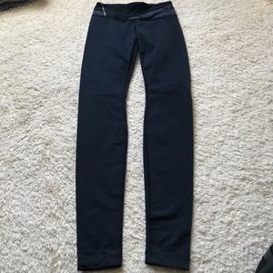 Lulu Lemon Low Rose Wunder Under (not cropped)