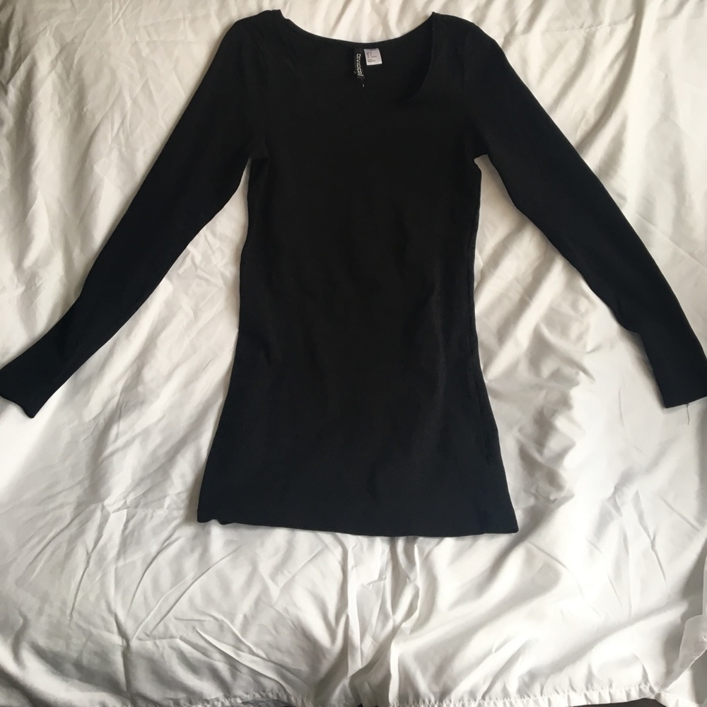 Black fitted H&M dress