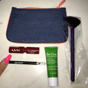 Ipsy glam makeup bag